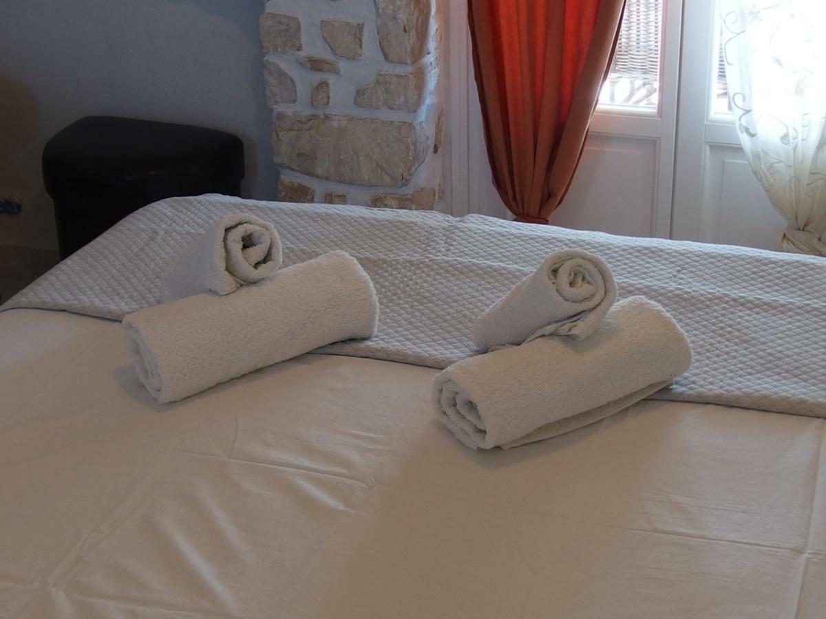 Villa Petradi Ambelas Bagian luar foto
